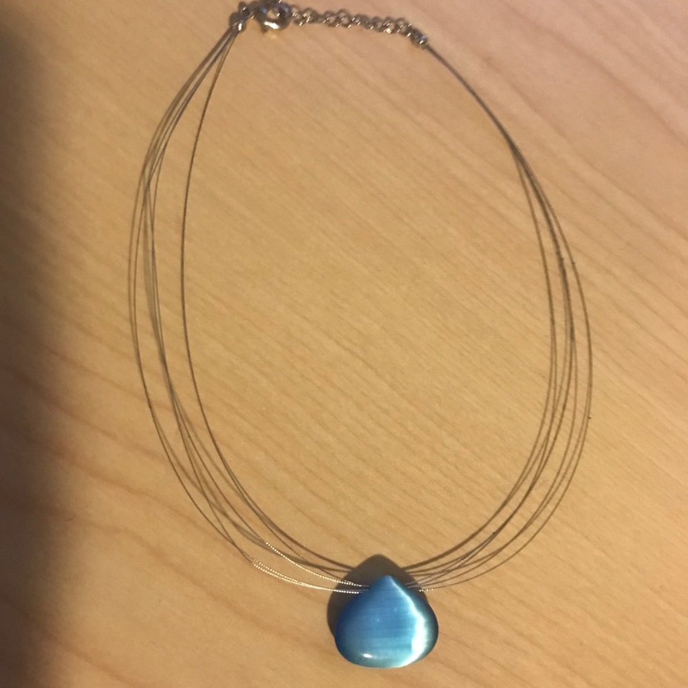 💕 3/$6 Blue Stone Necklace